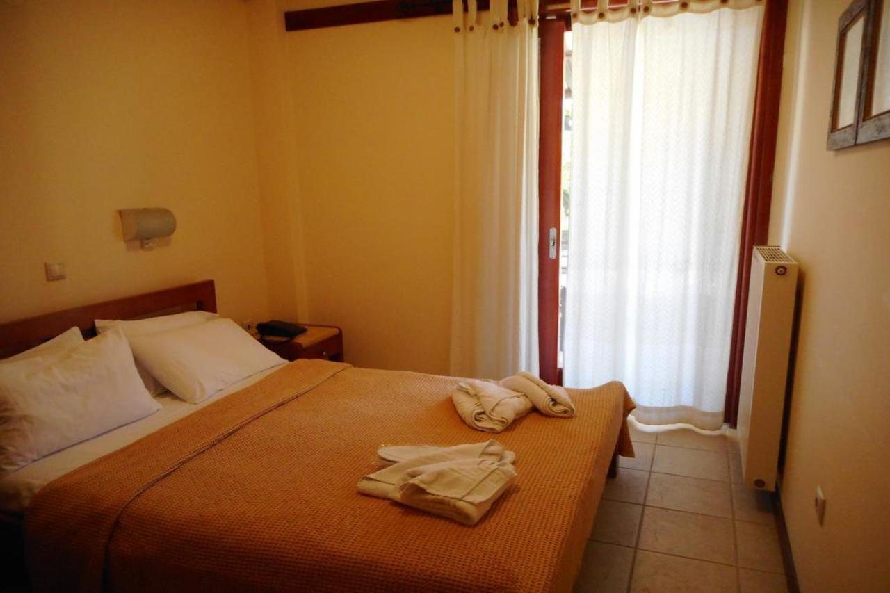 Akroyali Hotel & Villas Messinia Екстер'єр фото