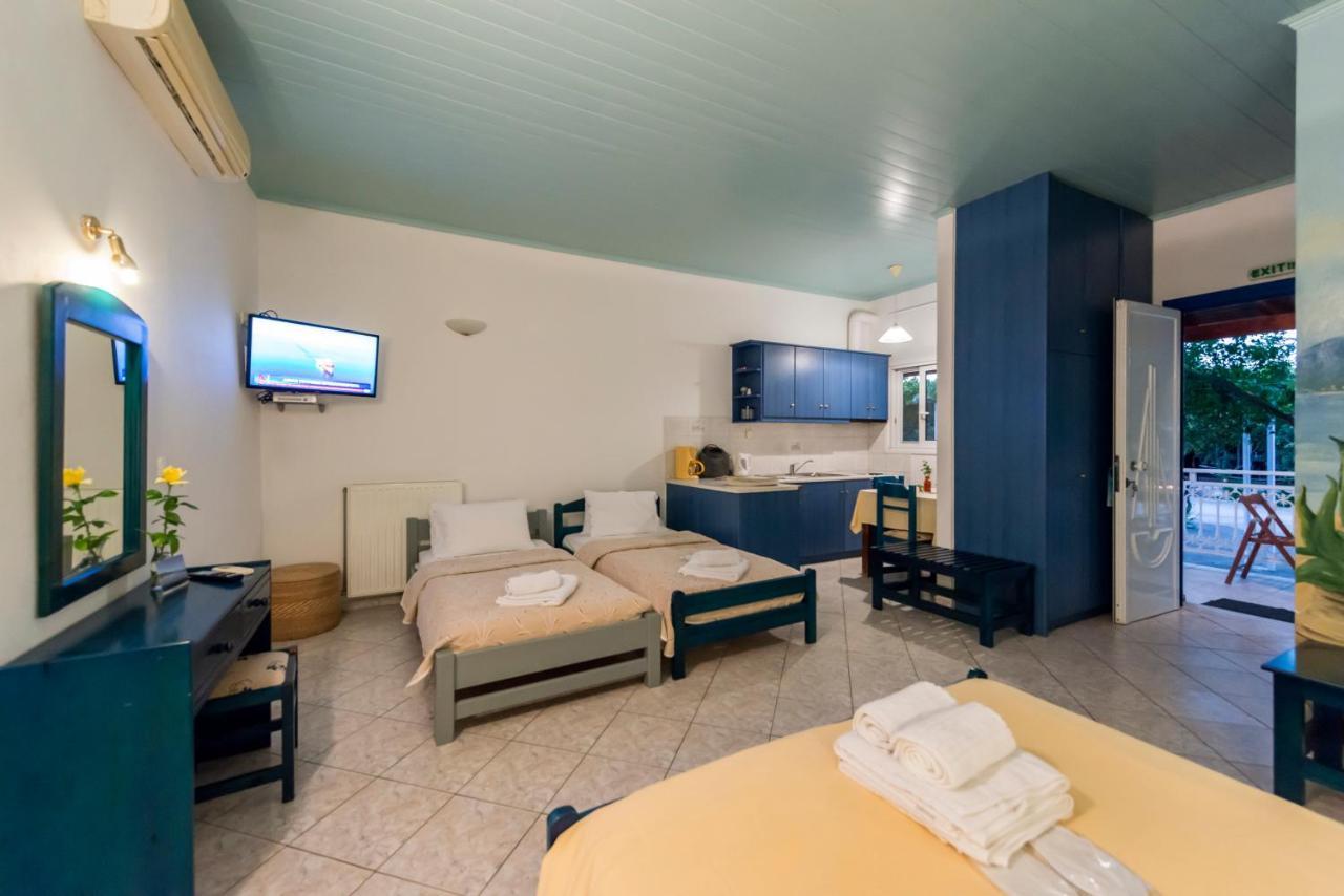 Akroyali Hotel & Villas Messinia Екстер'єр фото
