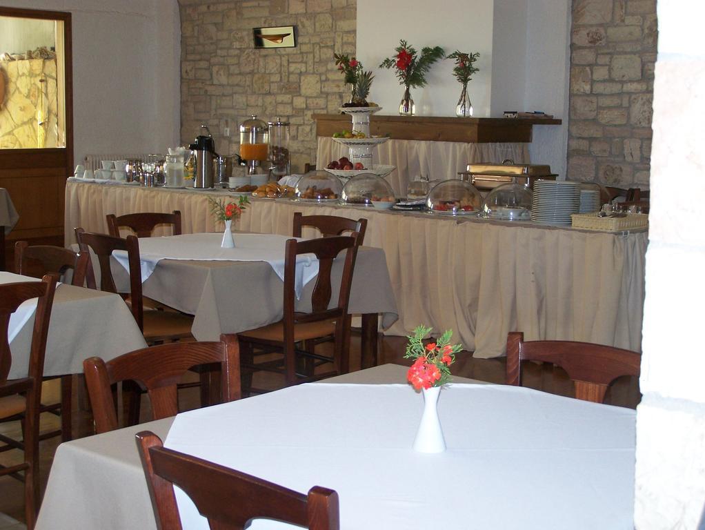 Akroyali Hotel & Villas Messinia Екстер'єр фото